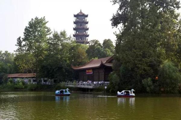 武漢中山公園景觀設計師（武漢中山公園景觀設計師名單）